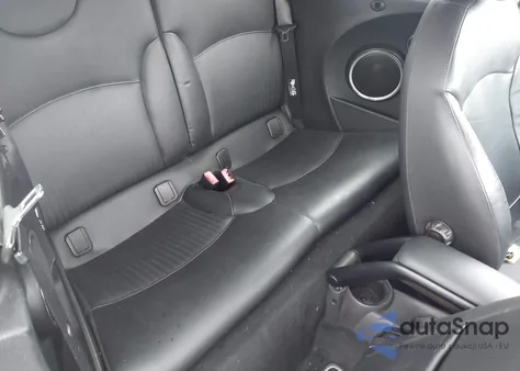 2011 Mini Cooper S S из США, поврежденный, VIN WMWZP3C50BTX84044